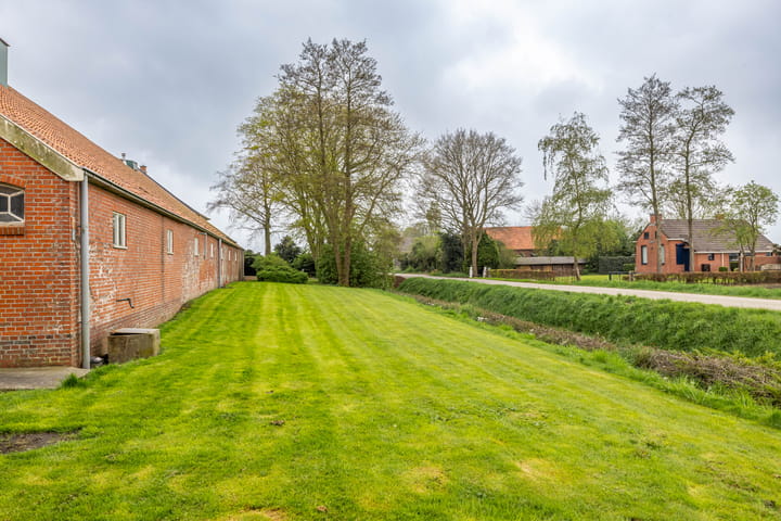 Foto 33 van Provincialeweg 9