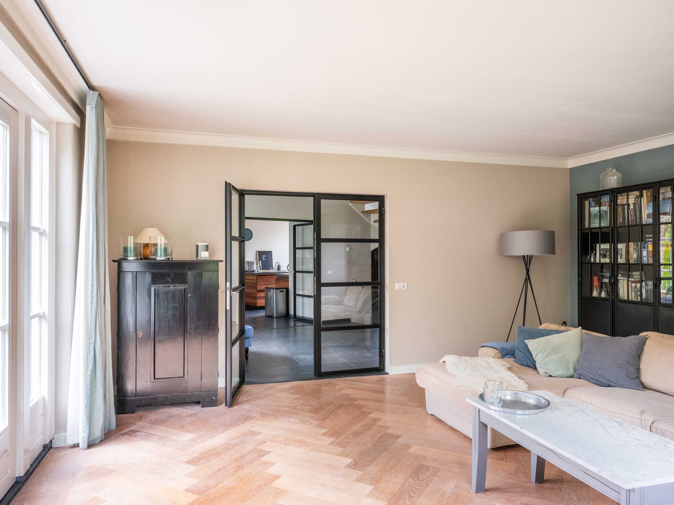 Foto 3 van Van Borselenlaan 13