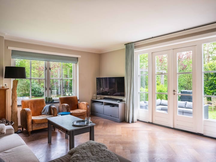 Foto 9 van Van Borselenlaan 13