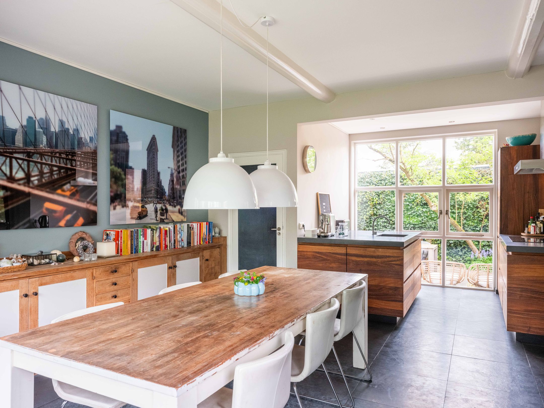 Foto 12 van Van Borselenlaan 13