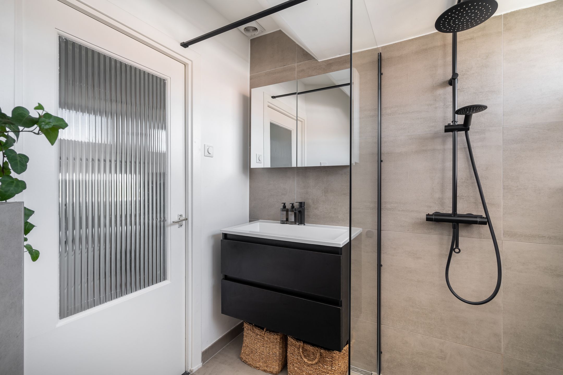 Foto 27 van Robijnstraat 30-A