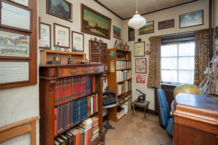 Photo 18 of Wilhelminastraat 8