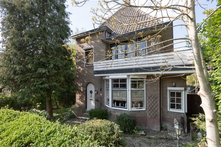 Photo 22 of Wilhelminastraat 8