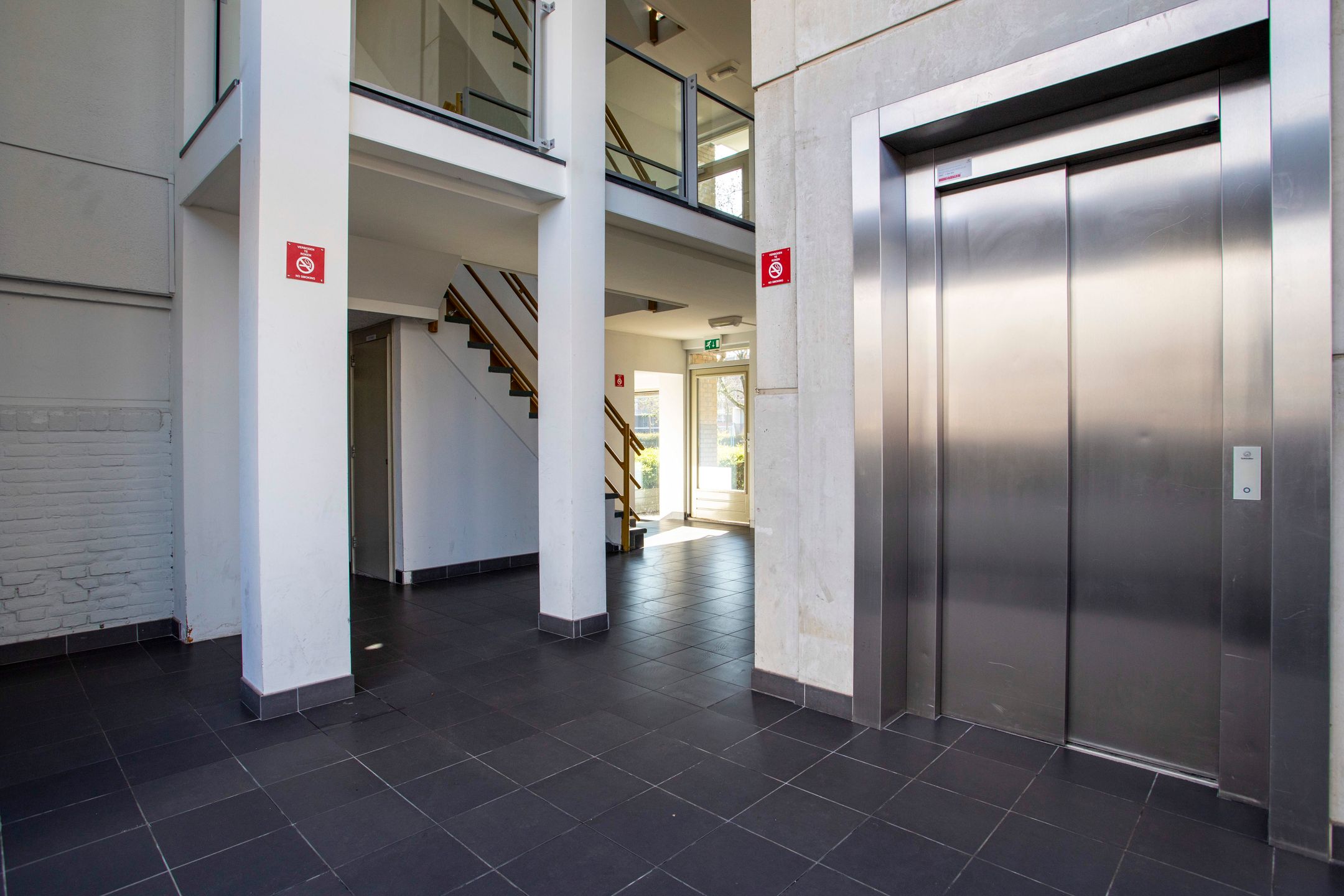 Foto 21 van Leenhofstraat 25