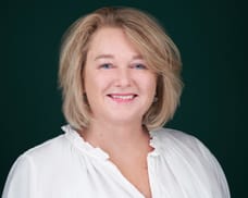 Saskia Kinnegin-van Tessel - Officemanager