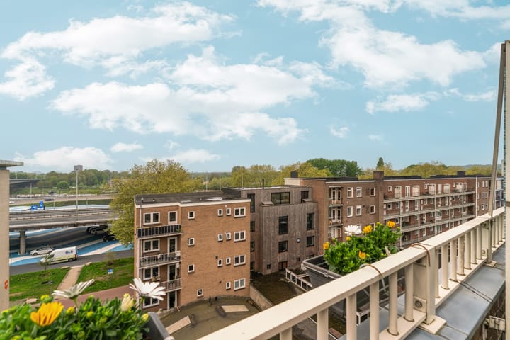 Foto 4 van Bergstraat 242