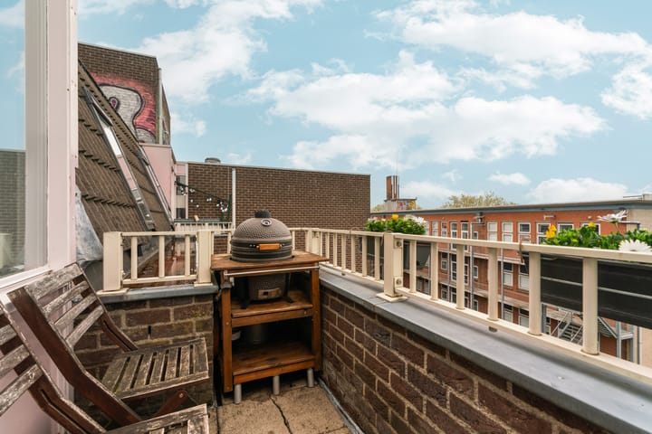 Foto 14 van Bergstraat 242