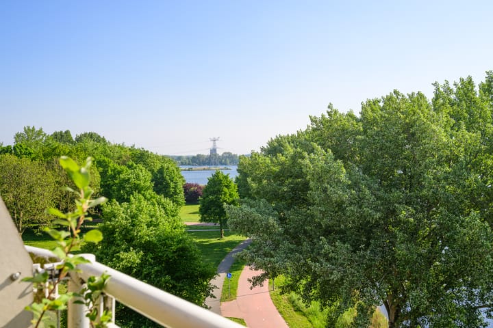 Foto 2 van James Stewartstraat 40