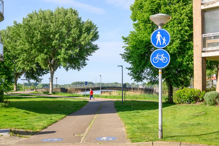 Foto 27 van James Stewartstraat 40