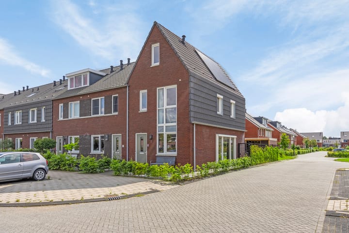 Koopwoningen - huizen te koop in [Funda]