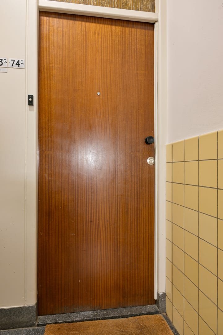 Photo 6 of Schiedamsedijk 74-C