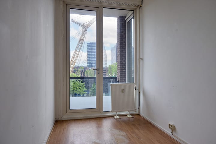 Photo 8 of Schiedamsedijk 74-C