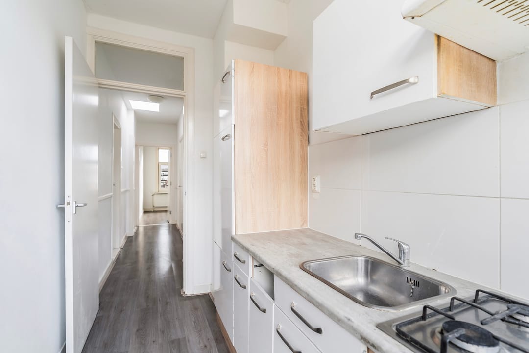 Photo 8 of Jan ten Brinkstraat 37