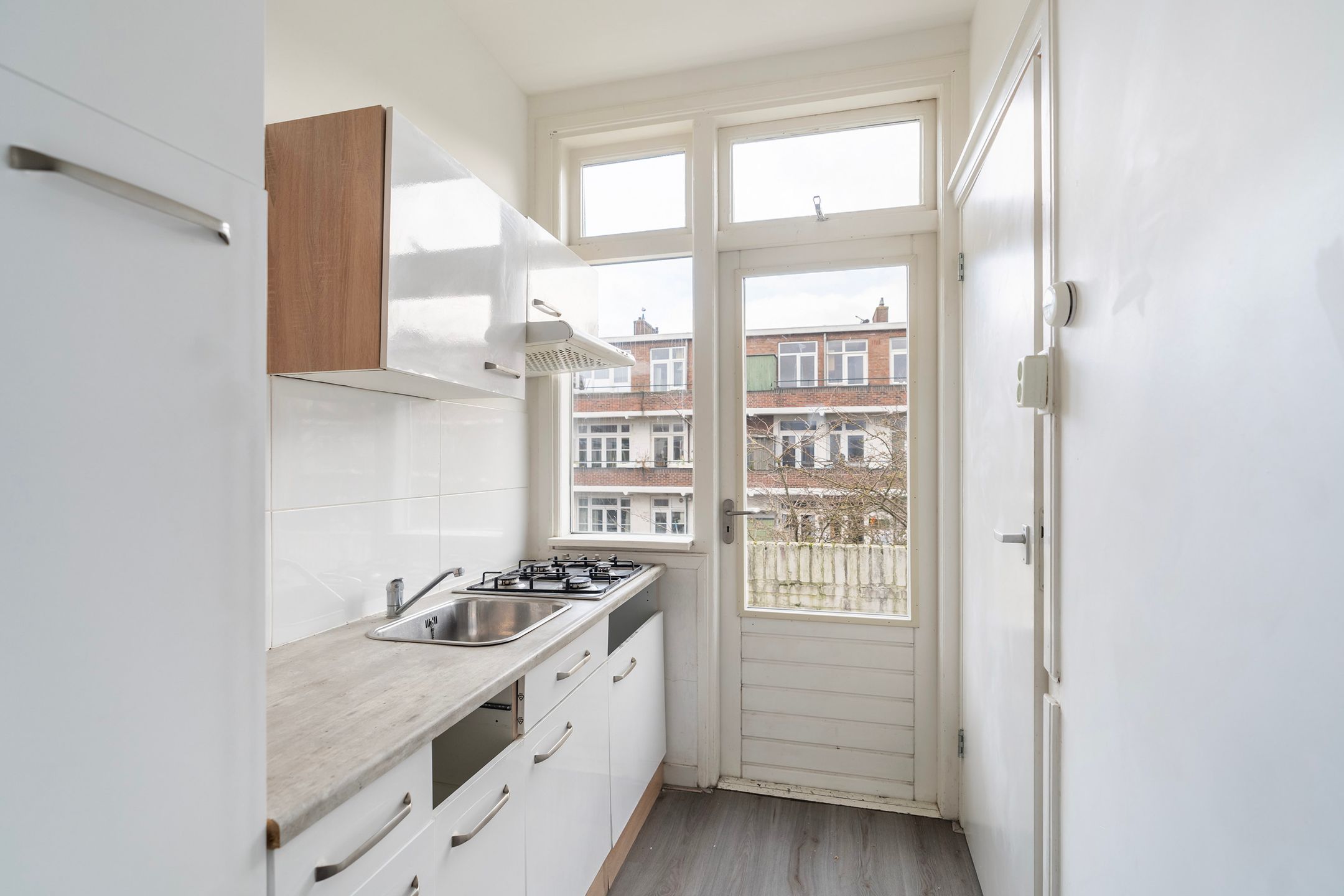 Photo 9 of Jan ten Brinkstraat 37