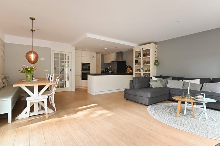 Foto 14 van Wit-geellaan 13