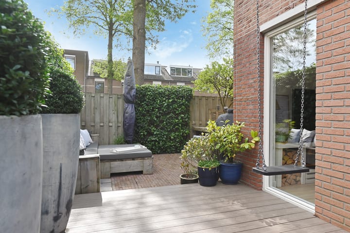 Foto 30 van Wit-geellaan 13