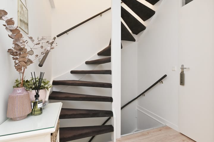 Foto 49 van Wit-geellaan 13