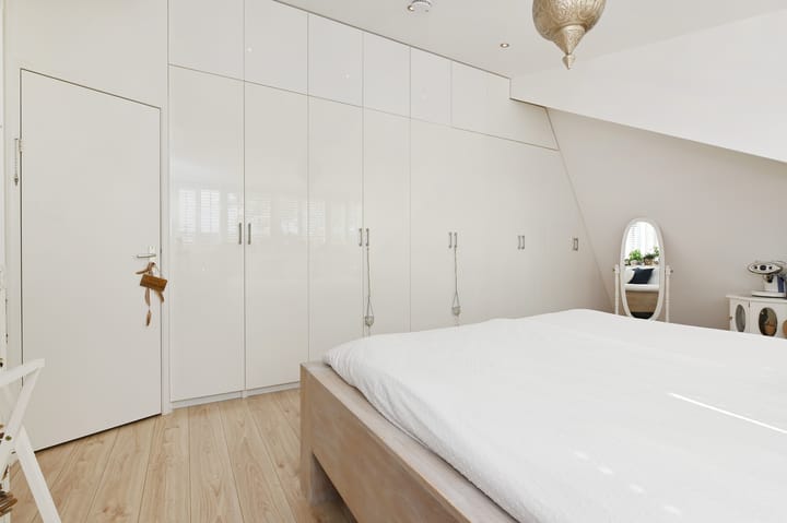 Foto 56 van Wit-geellaan 13