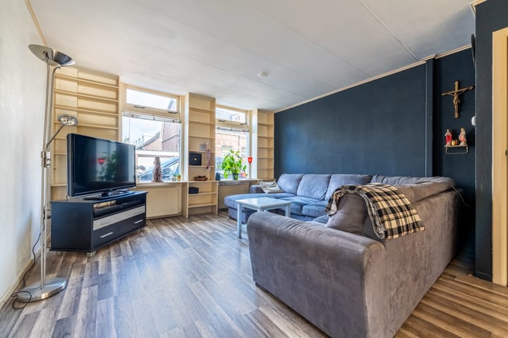 Foto 2 van Warmoesstraat 87