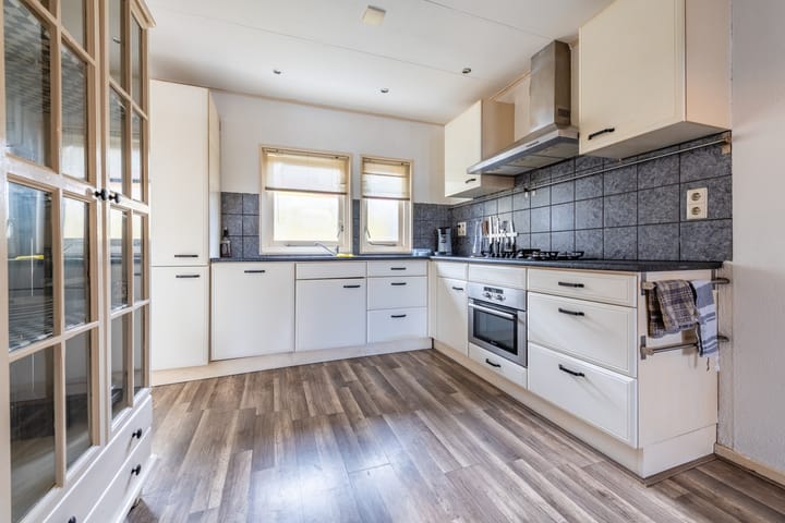 Foto 3 van Warmoesstraat 87