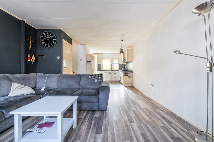 Foto 10 van Warmoesstraat 87