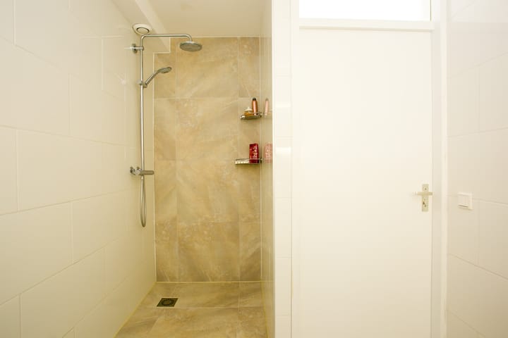 Photo 22 of Fluitekruid 25