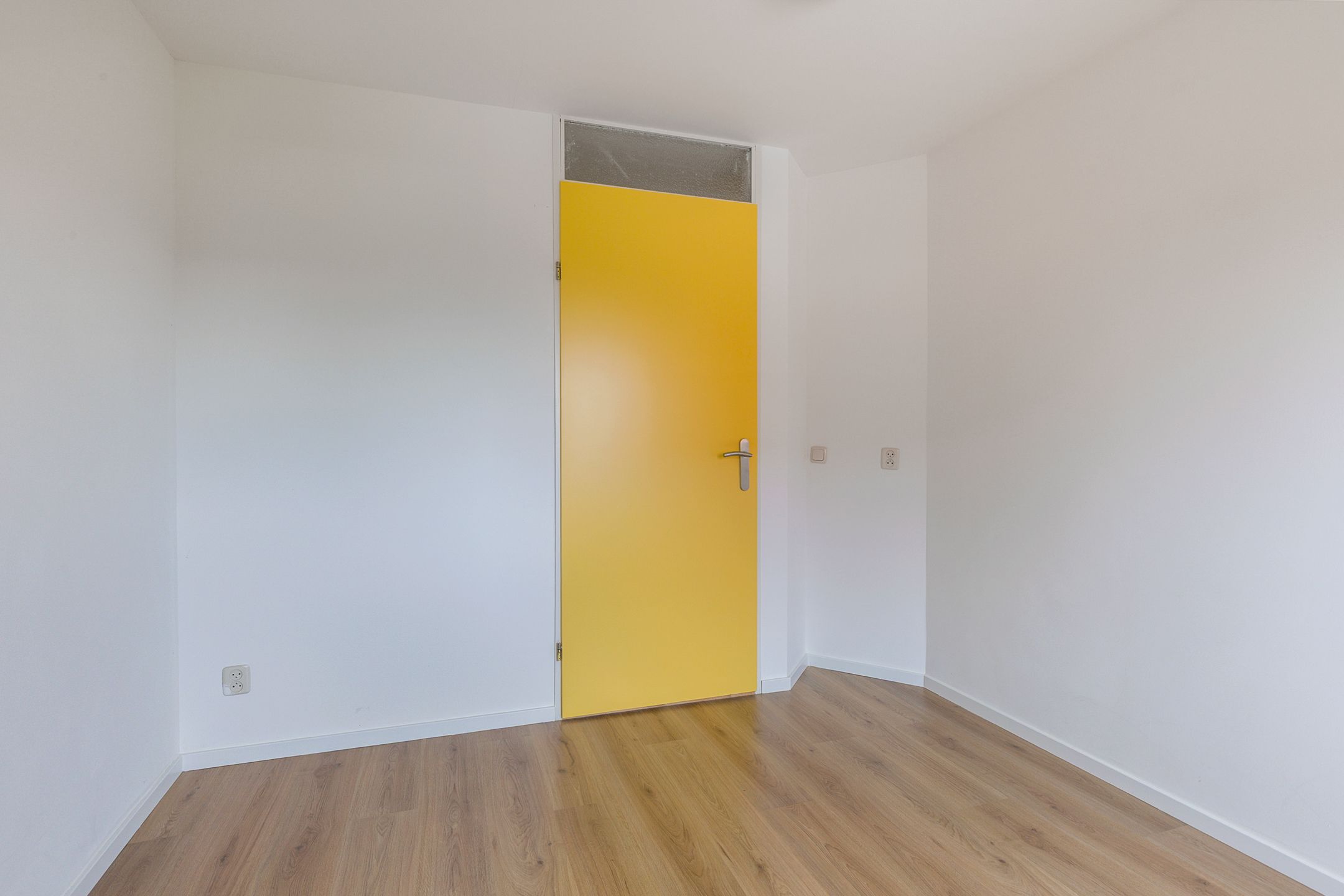 Photo 30 of Swanneblom 8