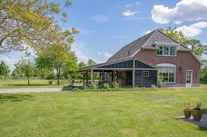 Foto 18 van Zelhemseweg 65