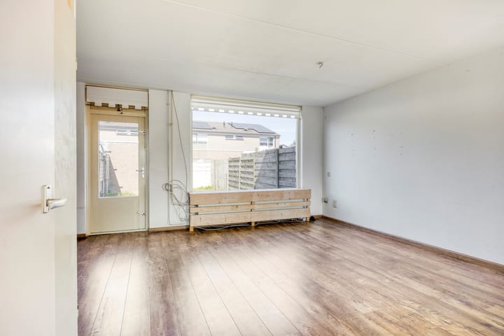 Foto 5 van Kruiszwin 4107