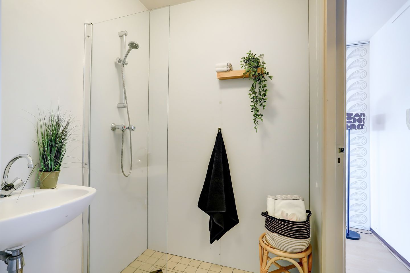 Foto 20 van Buitenwatersloot 121-G