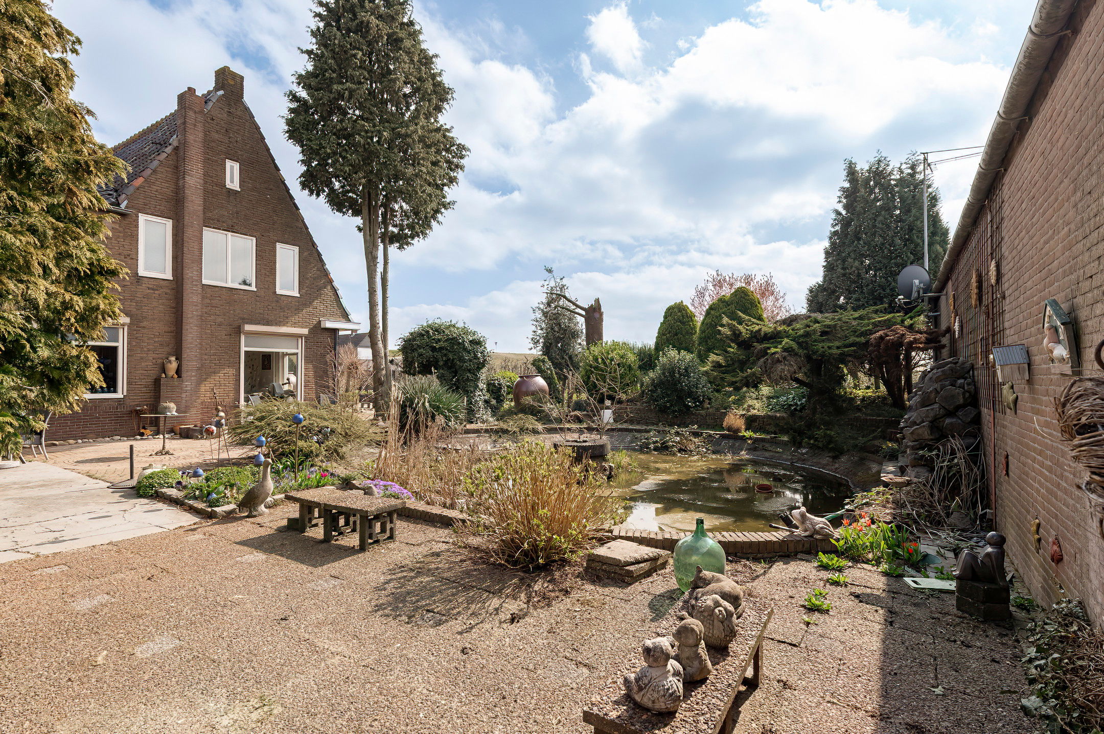 Foto 30 van Zennewijnenseweg 26