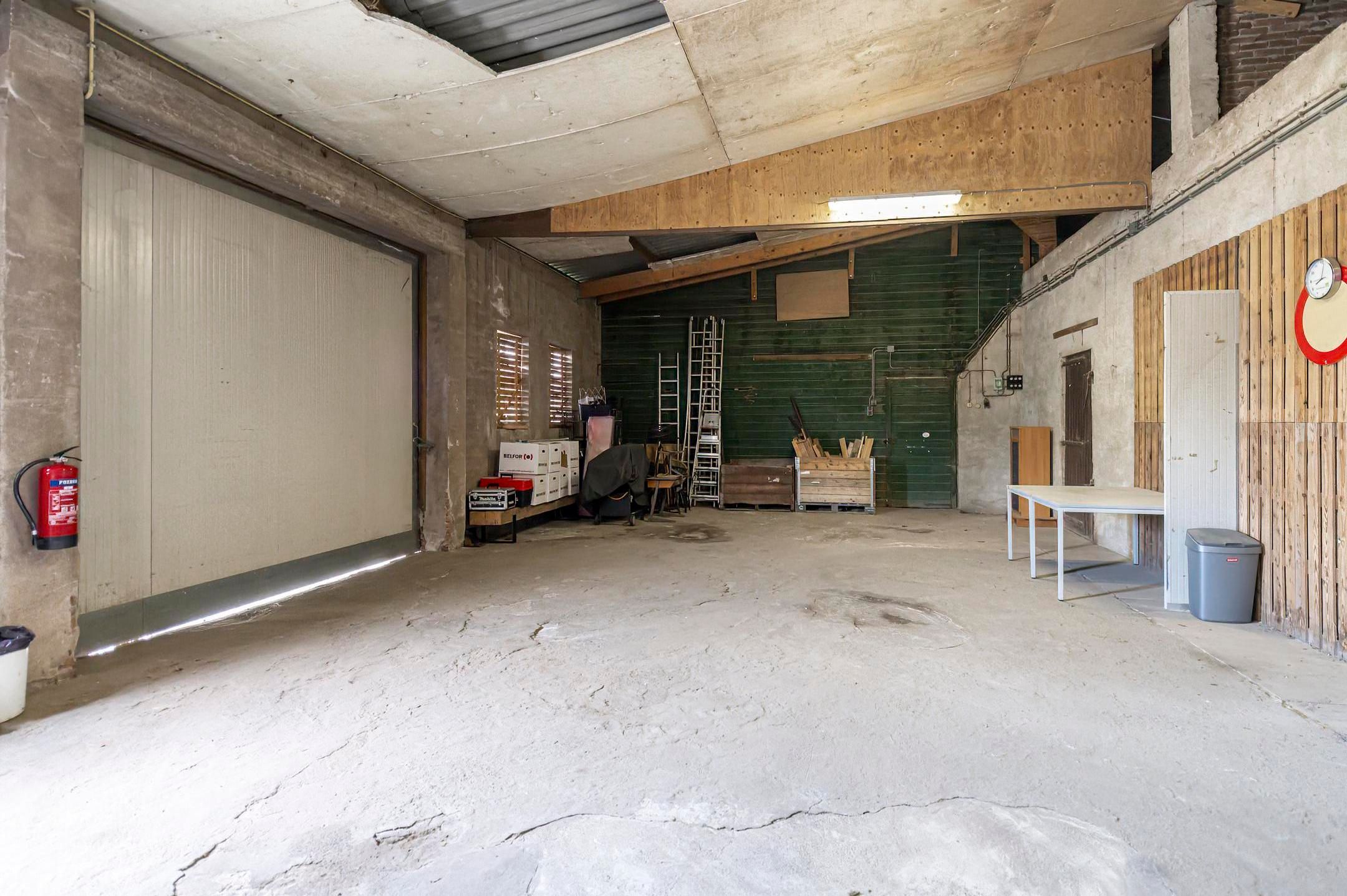 Foto 42 van Zennewijnenseweg 26