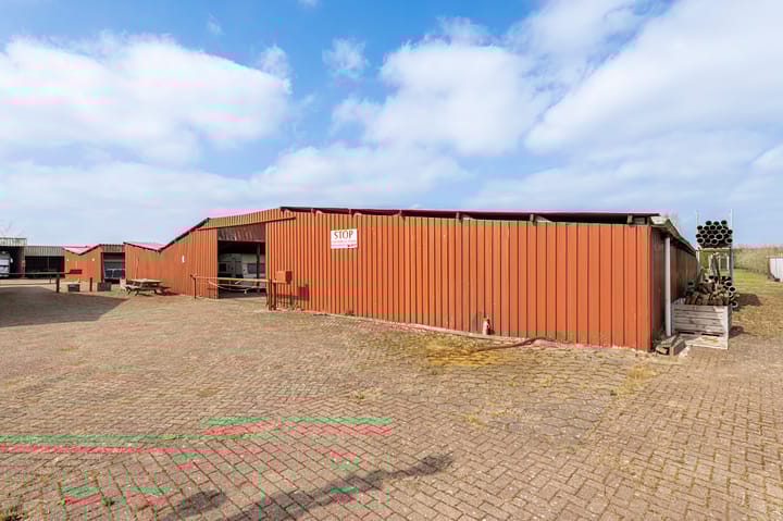 Foto 45 van Zennewijnenseweg 26