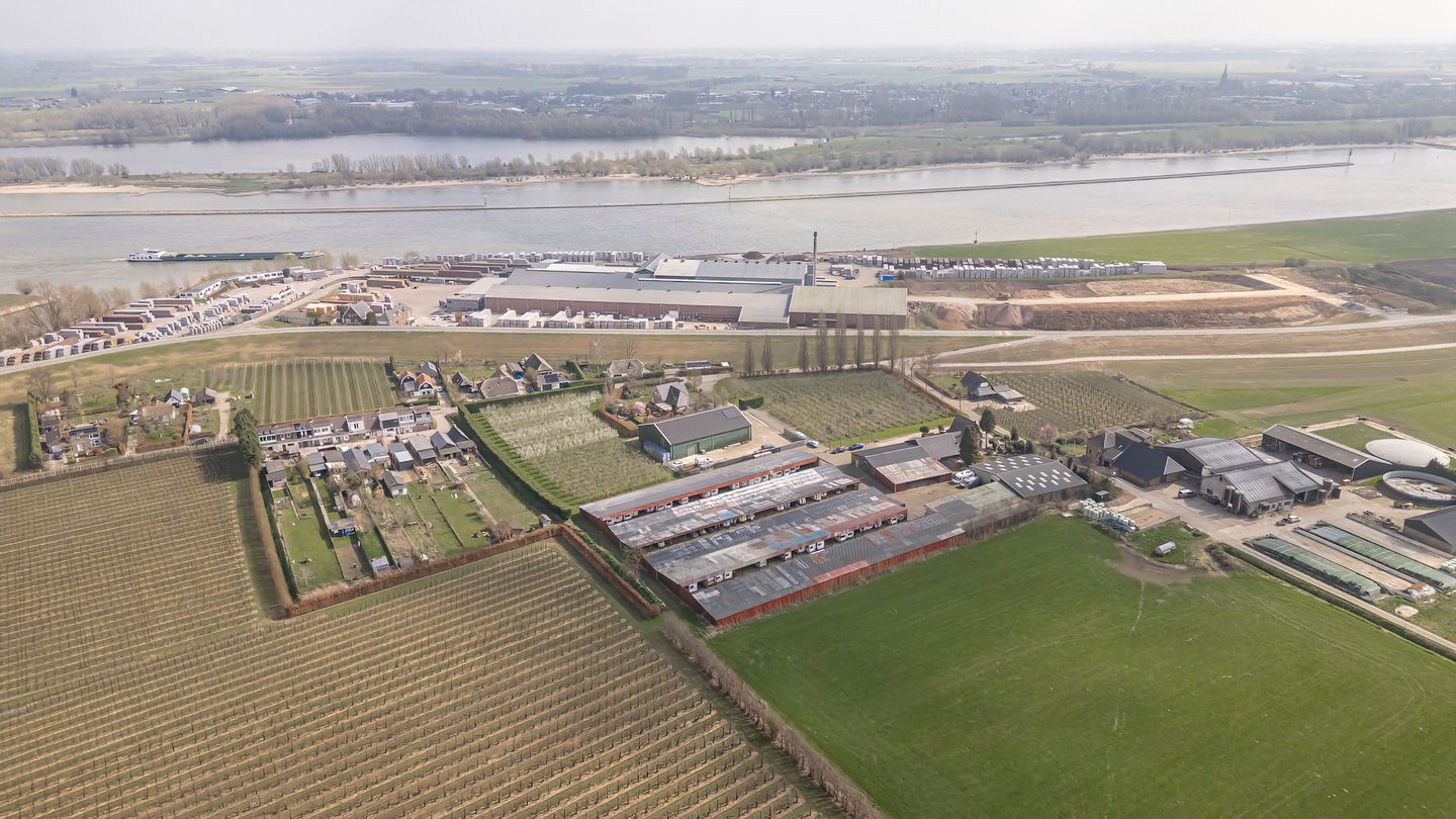 Foto 55 van Zennewijnenseweg 26