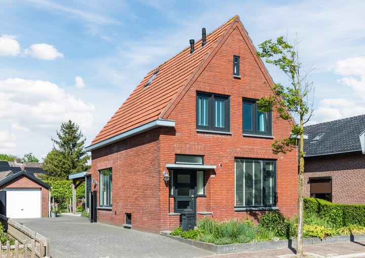 Foto 1 van Bredaseweg 44