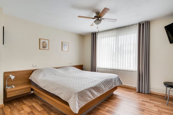 Foto 15 van Eikenstraat 13