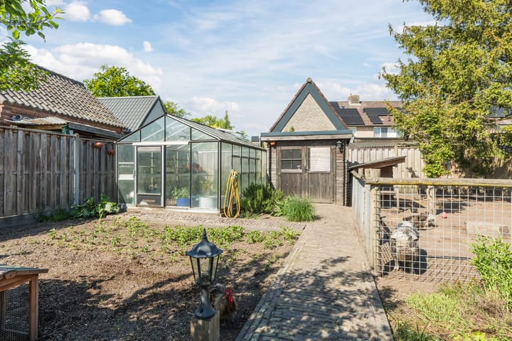 Foto 37 van Bredaseweg 44