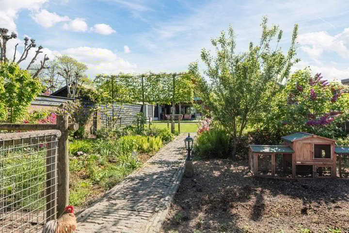 Foto 38 van Bredaseweg 44