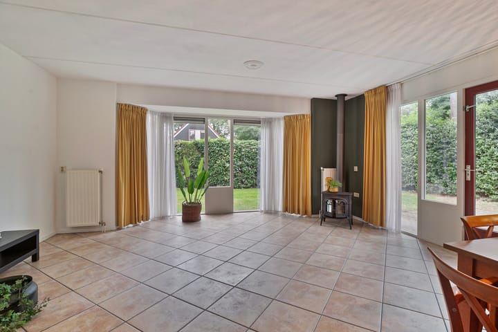 Foto 10 van Zonnebloemweg 10-35