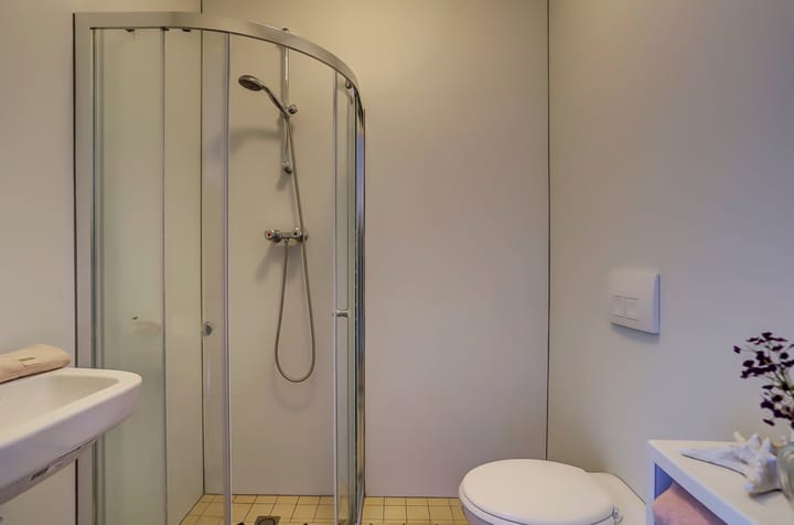 Foto 15 van Buitenwatersloot 121-F