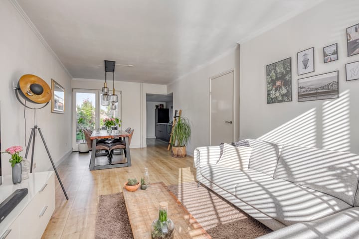 Photo 10 of Van Heutzplein 4