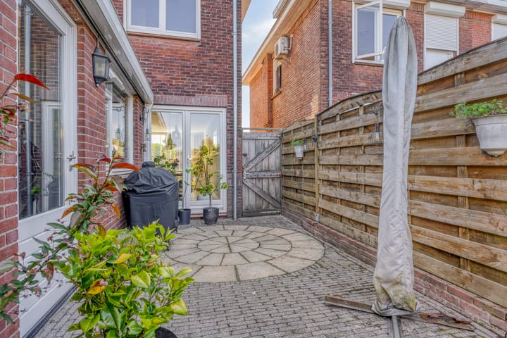 Photo 29 of Van Heutzplein 4