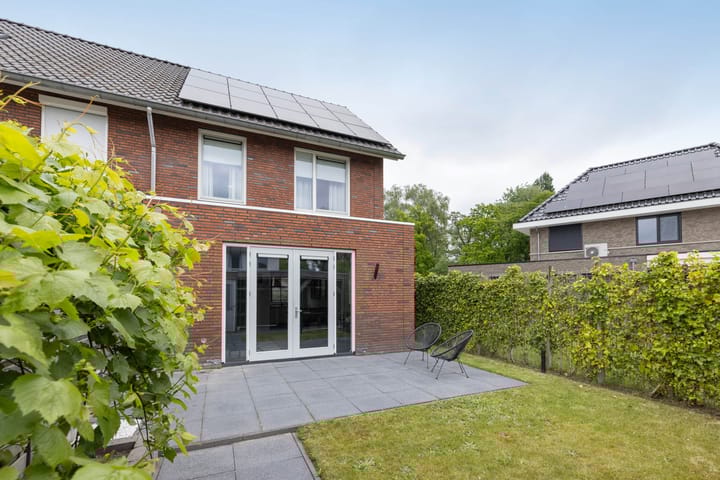 Foto 28 van George Breitnerstraat 16