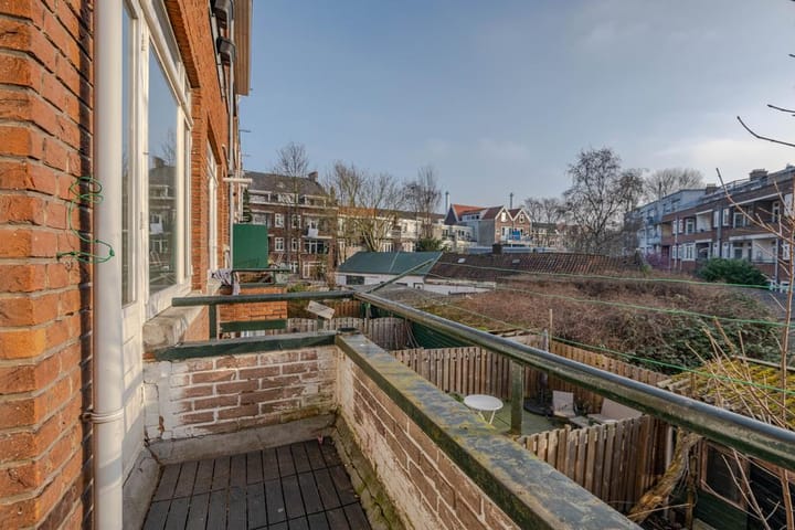 Photo 4 of Jaersveltstraat 24-B