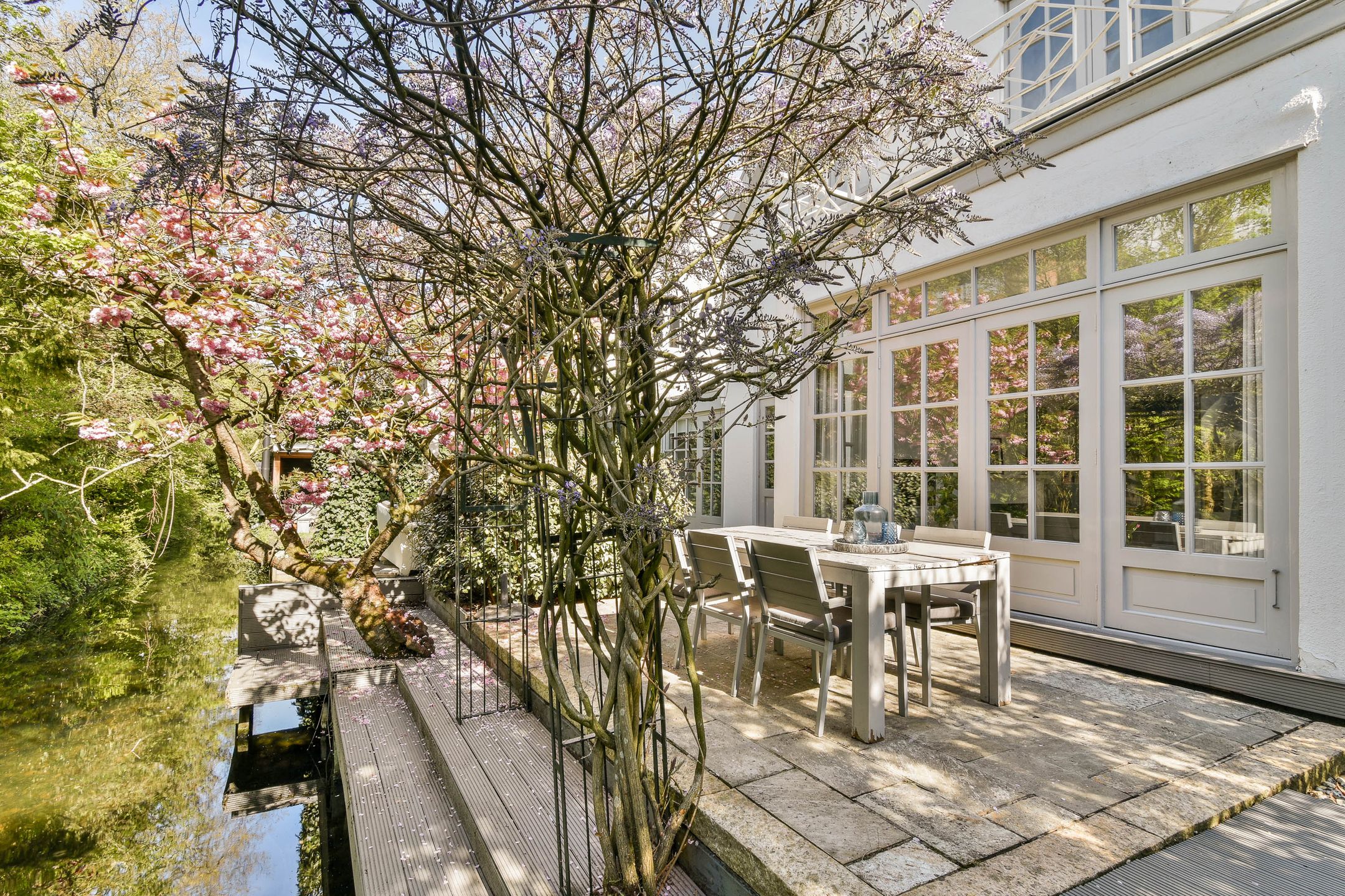 Foto 3 van Bergse Plaslaan 8