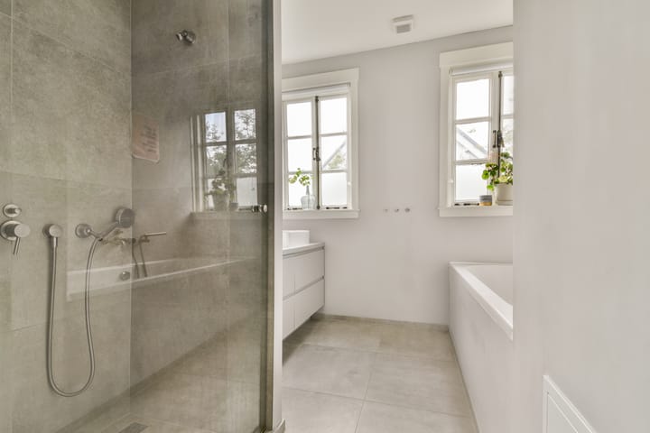 Foto 8 van Bergse Plaslaan 8