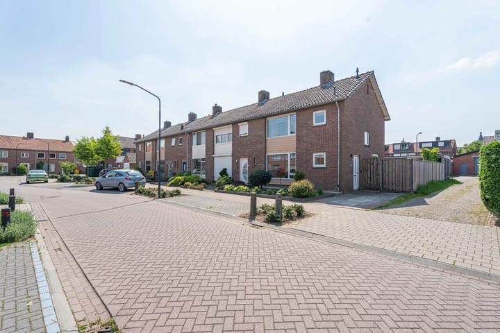 Foto 43 van Bruhezestraat 9