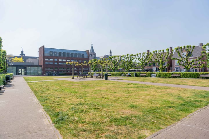 Foto 46 van Bruhezestraat 9