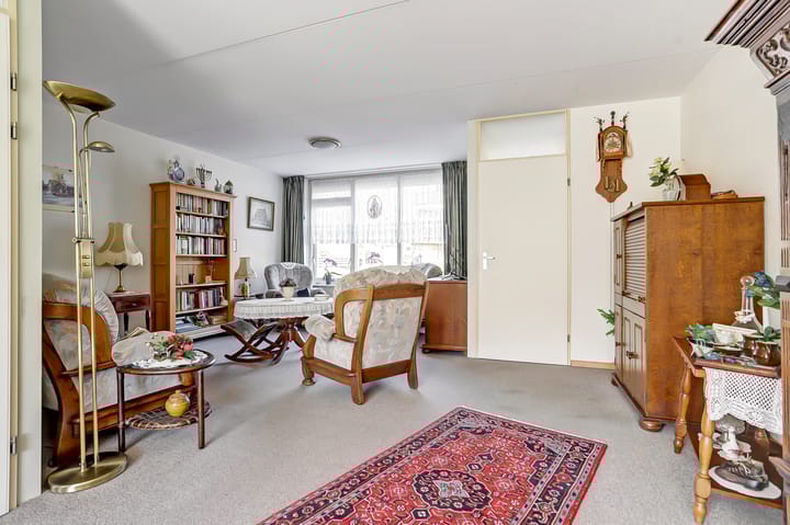 Foto 6 van Schouwenbank 112