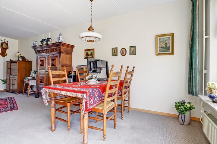 Foto 8 van Schouwenbank 112